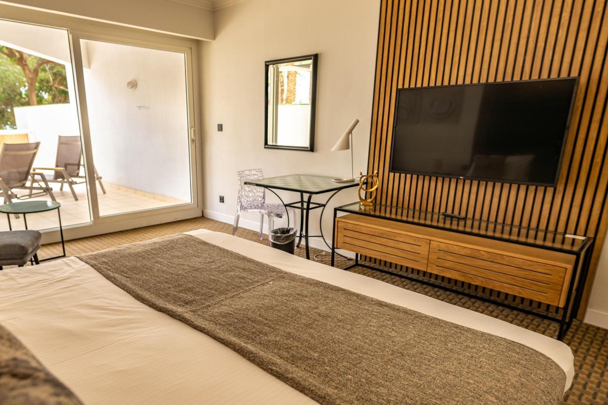 David Dead Sea Resort & Spa Én-Bokek Kültér fotó A room at the hotel