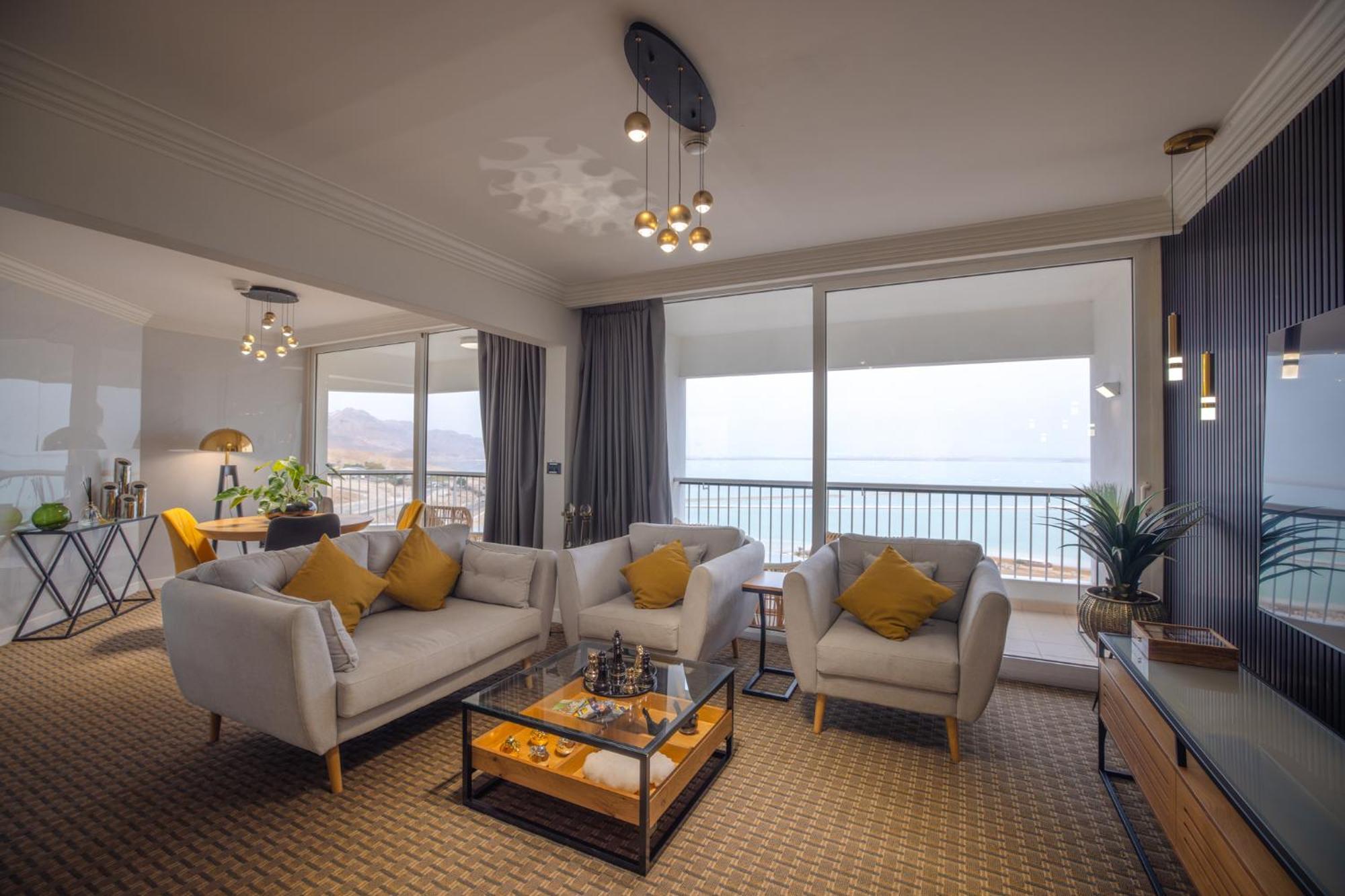 David Dead Sea Resort & Spa Én-Bokek Kültér fotó A living room