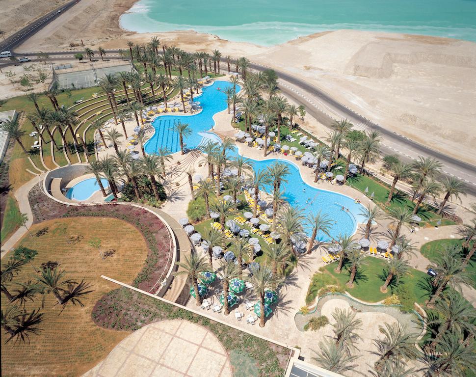 David Dead Sea Resort & Spa Én-Bokek Kültér fotó Aerial view of the resort